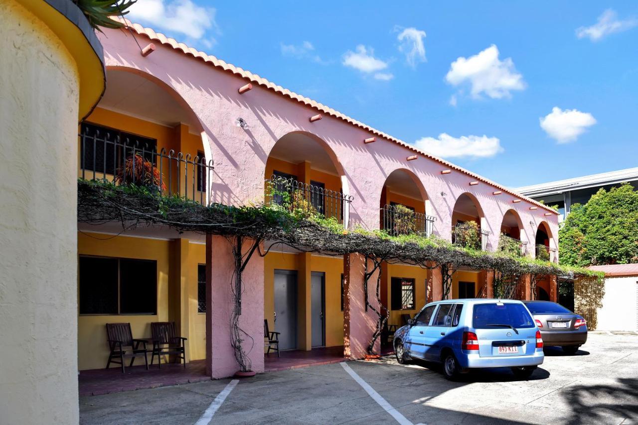 Adobe Motel Cairns Eksteriør billede